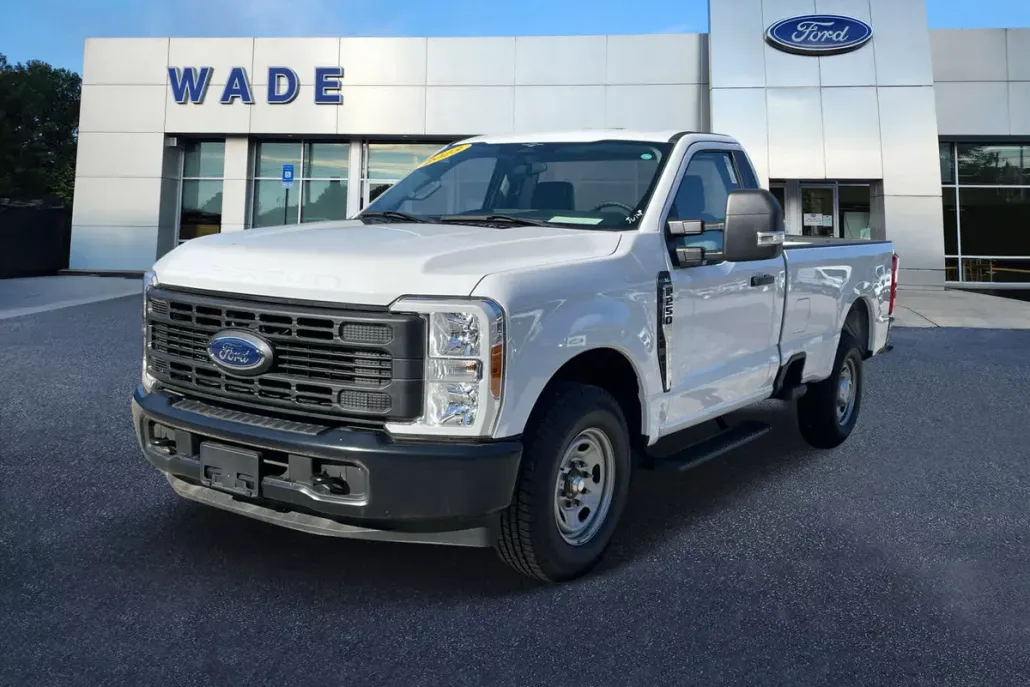 2023 Ford F-250 XL photo 1