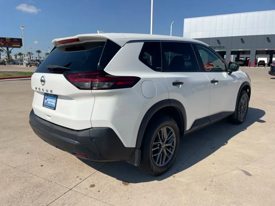 2021 Nissan Rogue S photo 1
