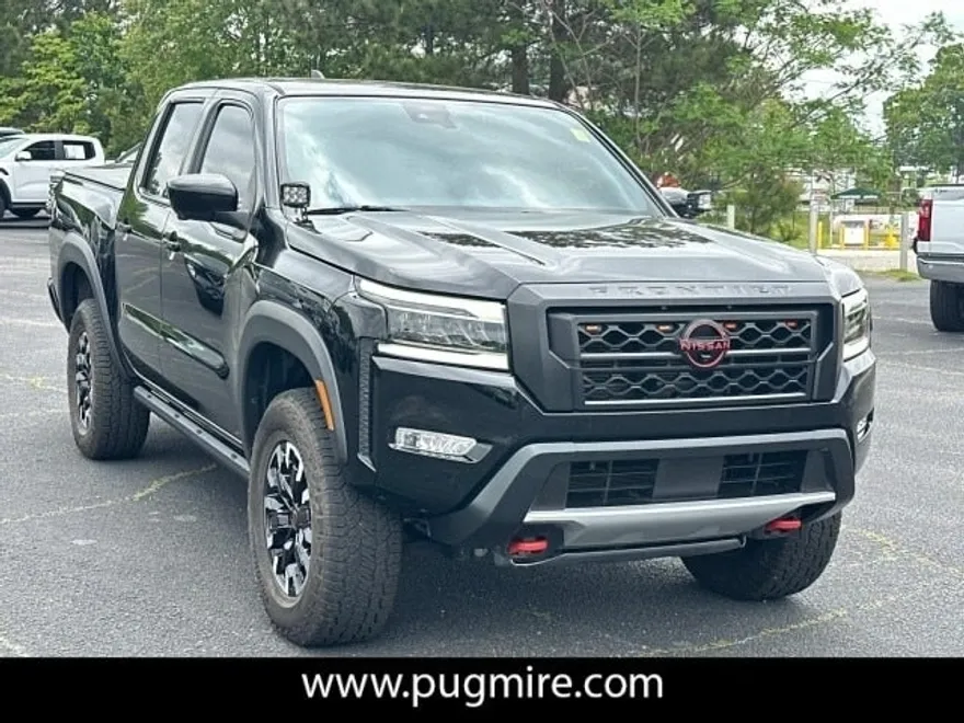 2023 Nissan Frontier PRO-4X photo 1