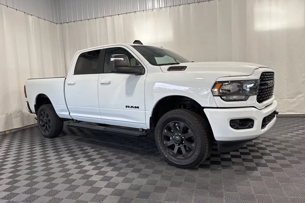 2024 Ram 2500 Big Horn photo 1