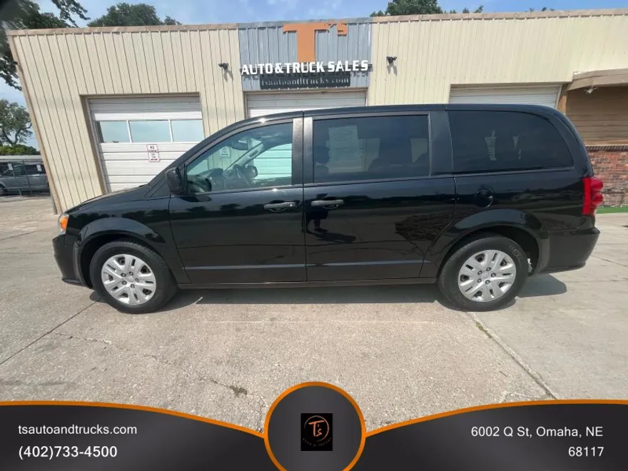 2019 Dodge Grand Caravan SE Sport photo 1