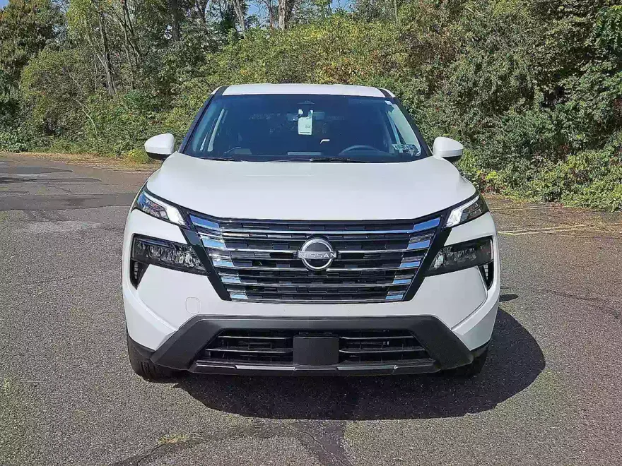 2026 Nissan Rogue AWD SV photo 1