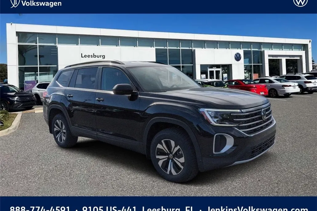 2025 Volkswagen Atlas SE photo 1