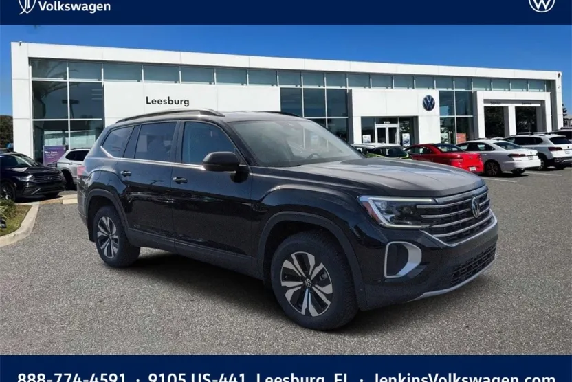 2025 Volkswagen Atlas SE photo 1