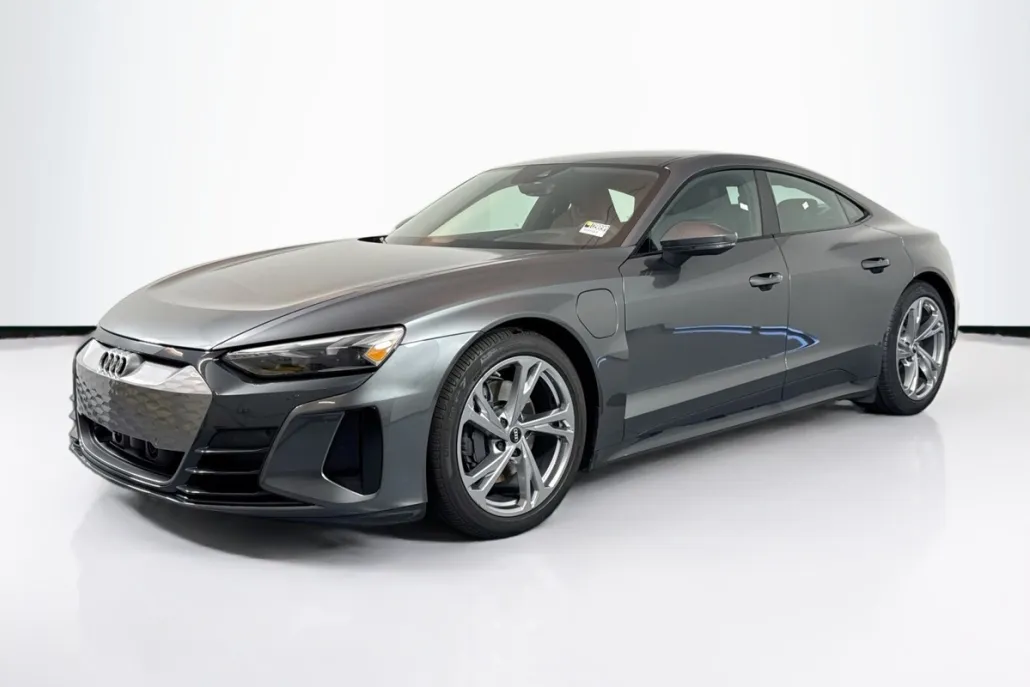 2022 Audi e-tron GT Premium Plus photo 1