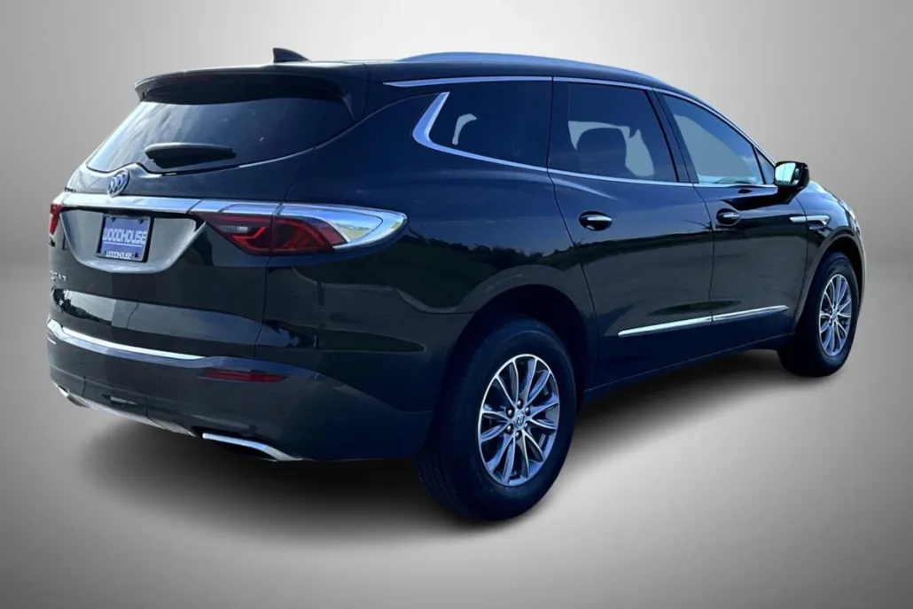 2024 Buick Enclave Premium photo 1