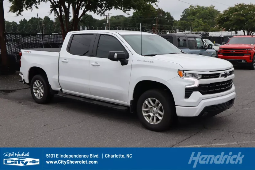 2024 Chevrolet Silverado RST photo 1