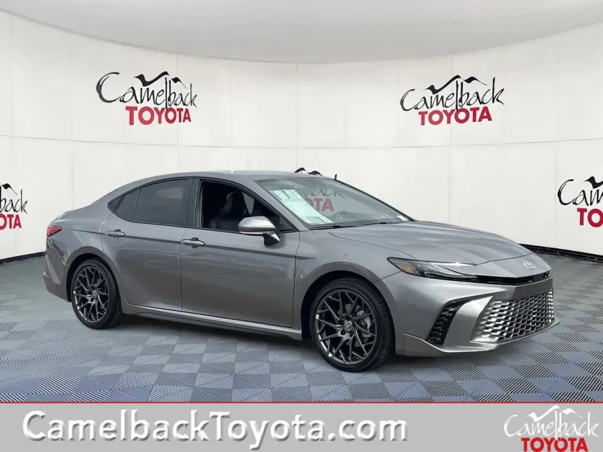 2025 Toyota Camry XSE photo 1