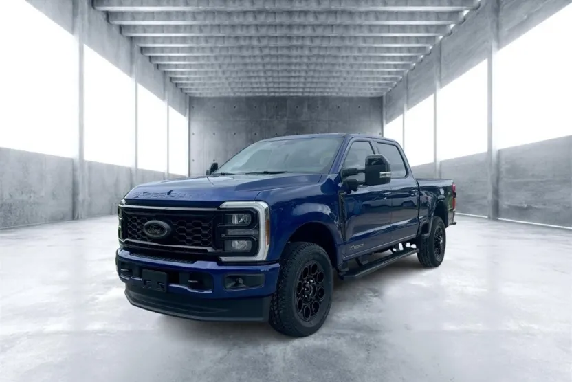 2026 Ford F-350 Lariat photo 1
