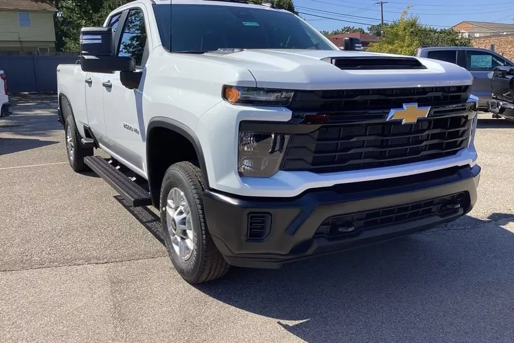 2026 Chevrolet Silverado 2500HD Work Truck photo 1