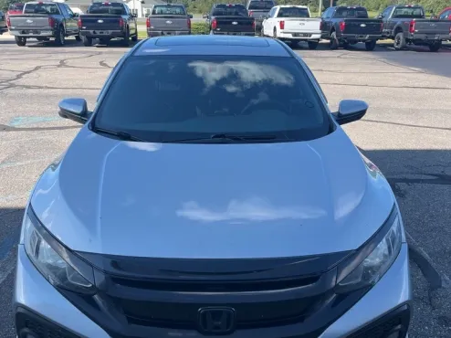 2018 Honda Civic EX Hatchback photo 4