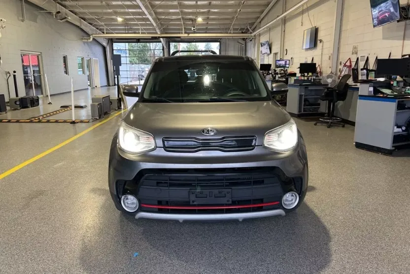 2017 Kia Soul Exclaim photo 1