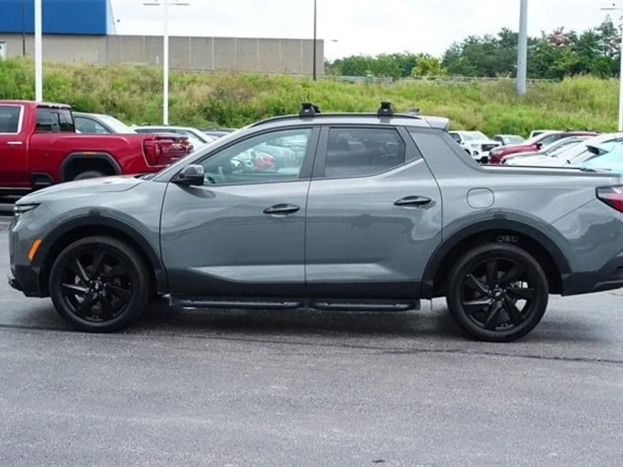 2023 Hyundai Santa Cruz Night photo 1