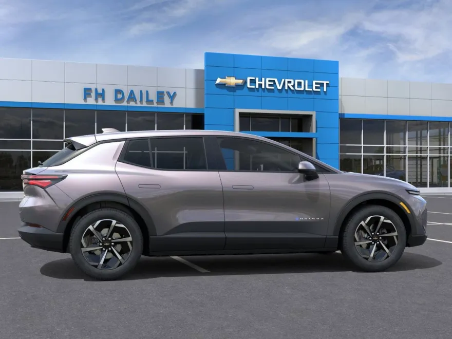 2026 Chevrolet Equinox EV 1LT photo 1