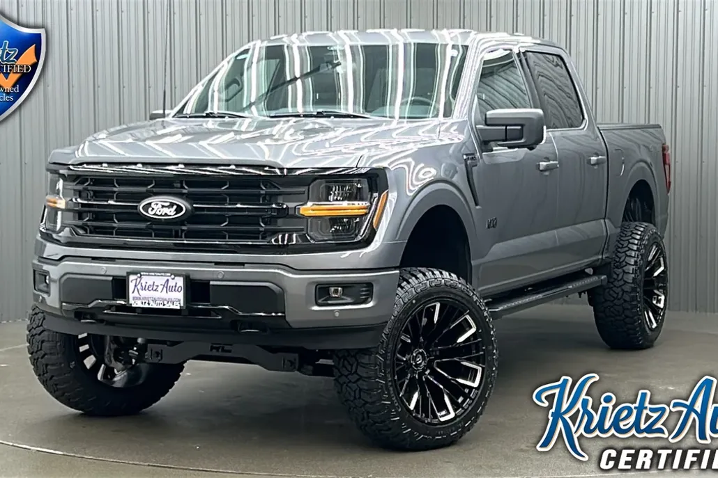 2025 Ford F-150 XLT photo 1