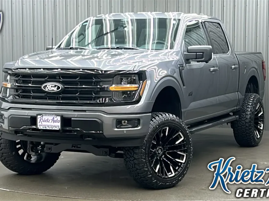 2025 Ford F-150 XLT photo 1