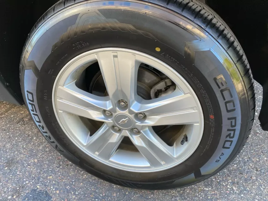 2019 Chevrolet Trax LT photo 1
