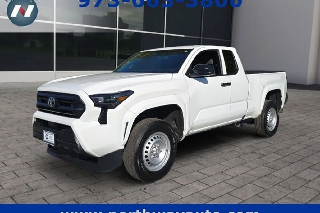 2024 Toyota Tacoma SR photo 1