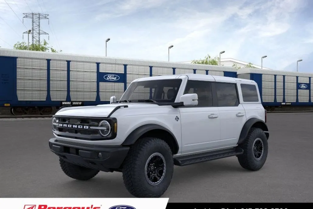 2025 Ford Bronco Outer Banks photo 1