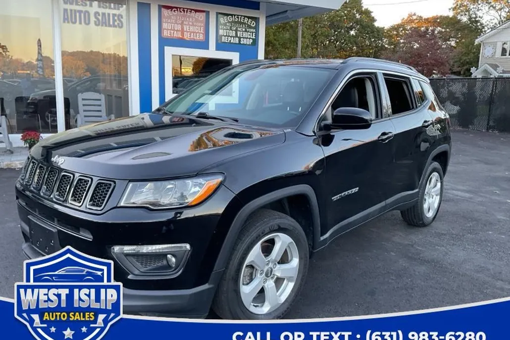 2019 Jeep Compass Latitude photo 1