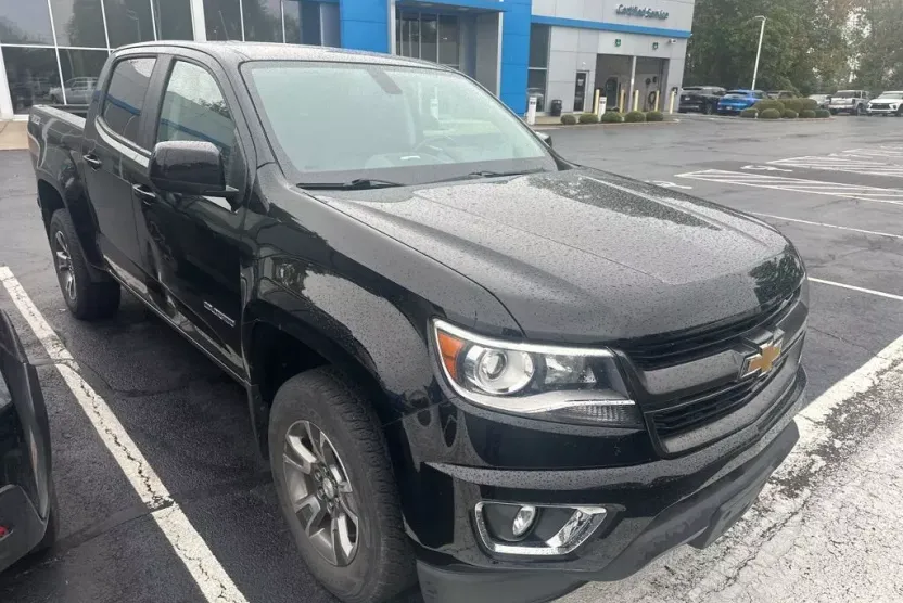 2019 Chevrolet Colorado Z71 photo 1