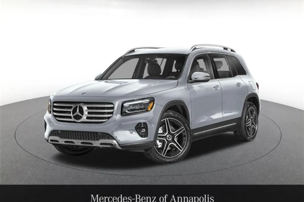 2026 Mercedes Benz GLB 250 4MATIC photo 1