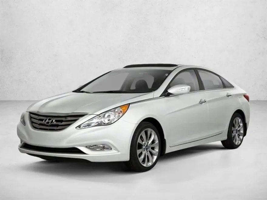 2011 Hyundai Sonata GLS photo 1