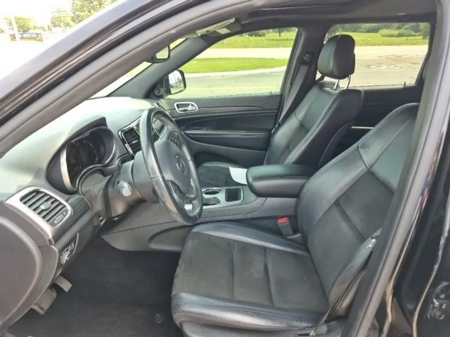 2020 Jeep Grand Cherokee Altitude photo 1