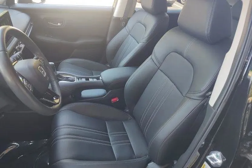 2024 Honda HR-V EX-L photo 1