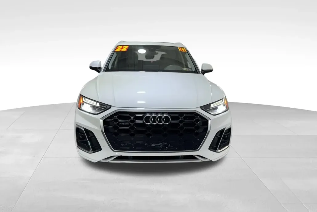 2022 Audi Q5 S line Premium 45 TFSI photo 1