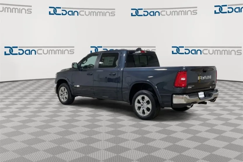 2025 Ram 1500 Big Horn photo 1