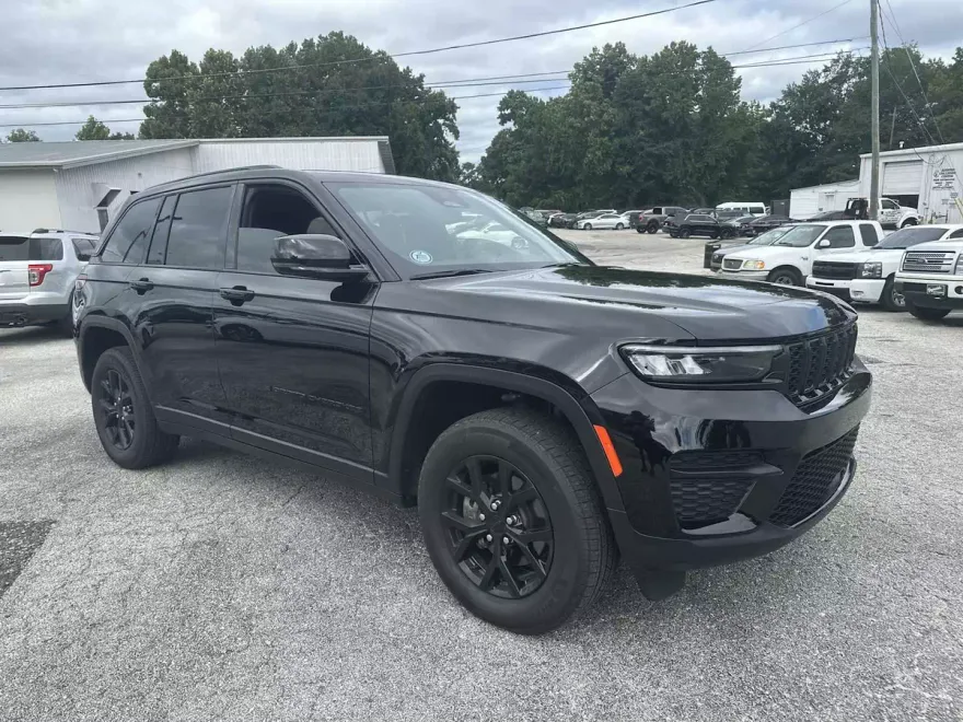 2024 Jeep Grand Cherokee Altitude X photo 1