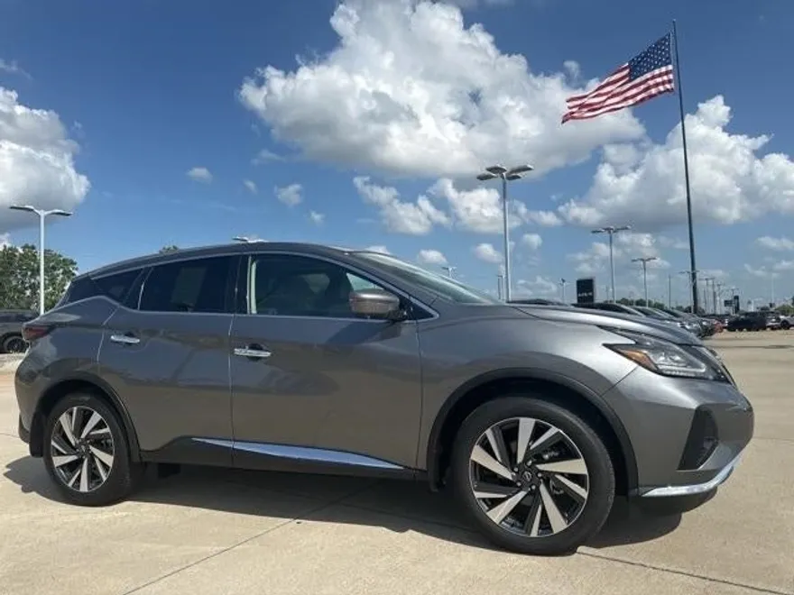 2024 Nissan Murano SL photo 1