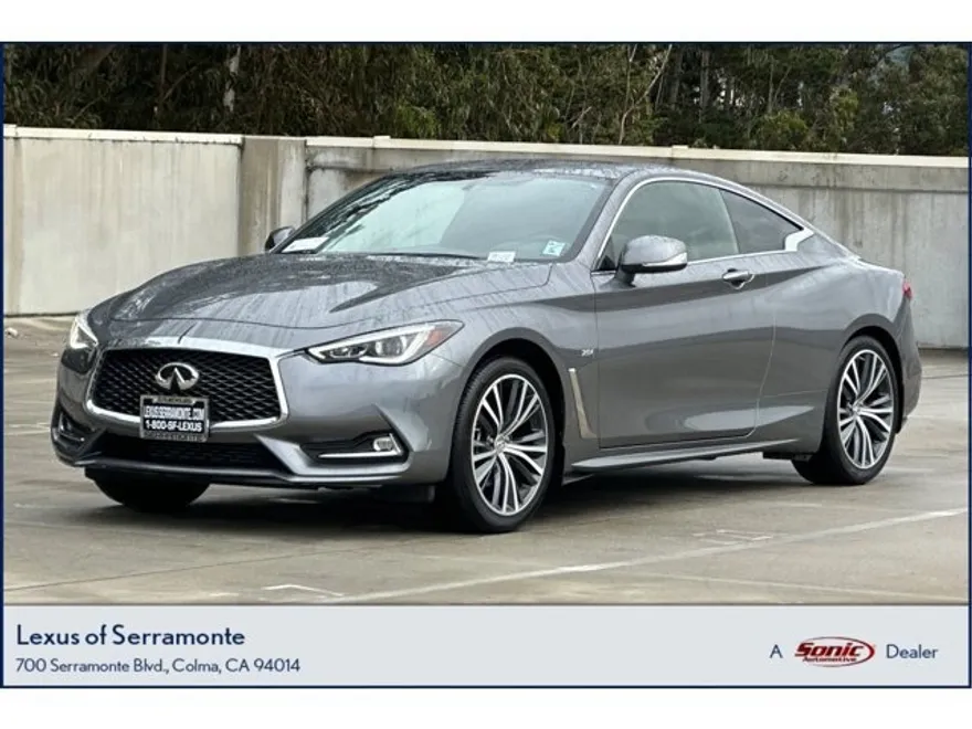 2017 Infiniti Q60 2.0t Coupe photo 1