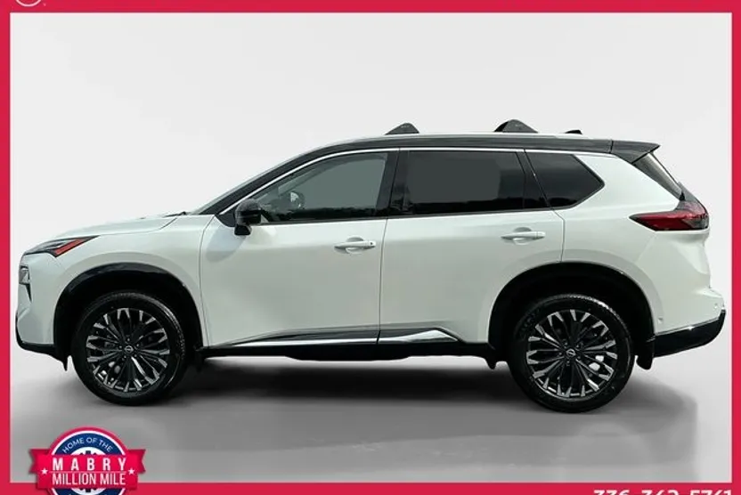 2026 Nissan Rogue Platinum photo 1
