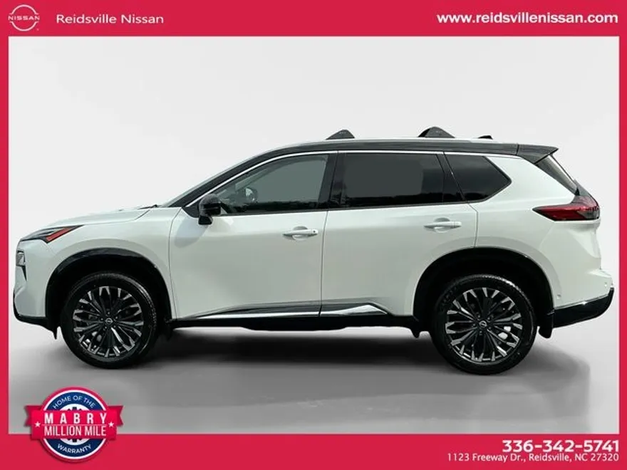 2026 Nissan Rogue Platinum photo 1
