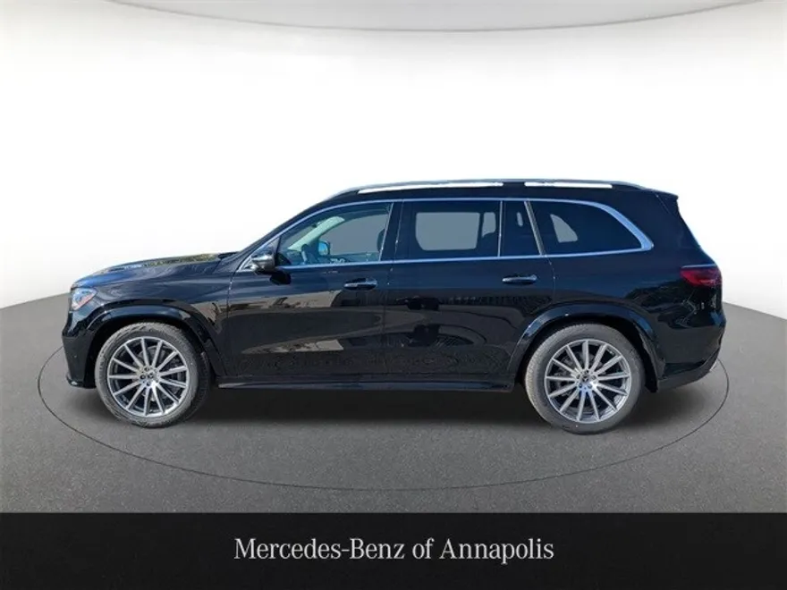 2026 Mercedes Benz GLS 450 4MATIC photo 1