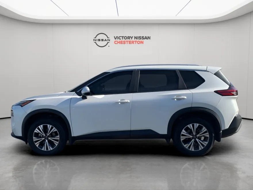 2023 Nissan Rogue SV photo 1