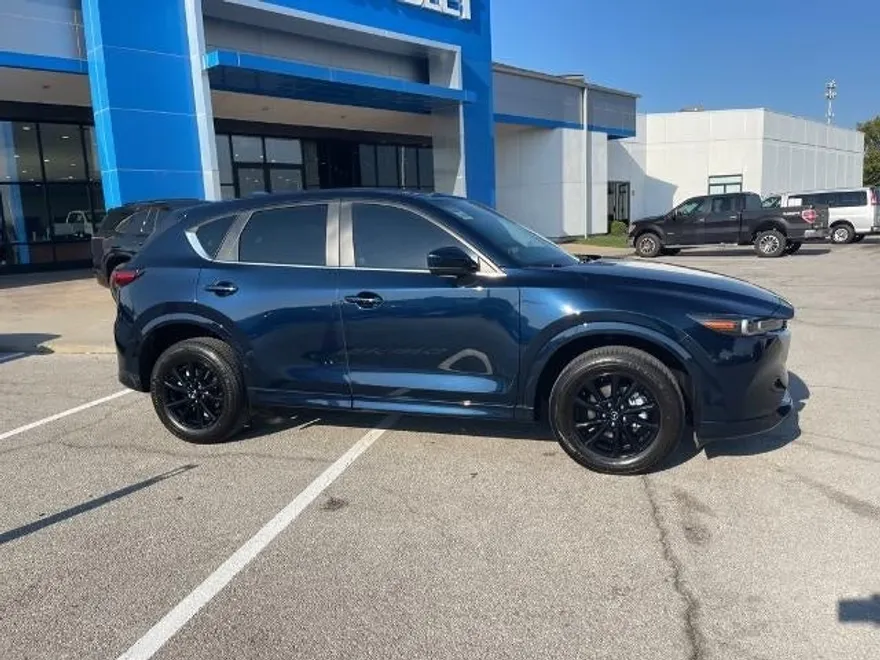 2024 Mazda CX-5 2.5 S Preferred photo 1
