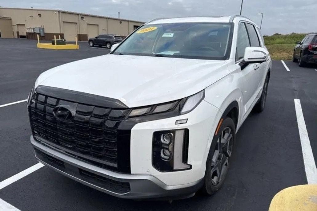 2023 Hyundai Palisade Limited photo 1