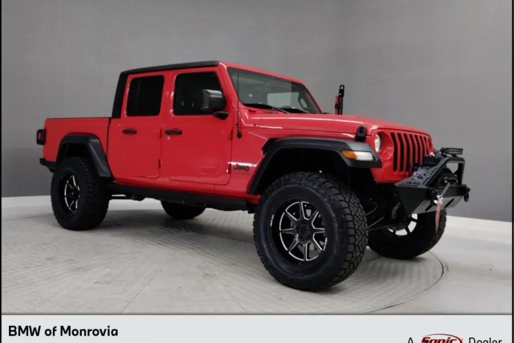 2020 Jeep Gladiator Sport photo 1