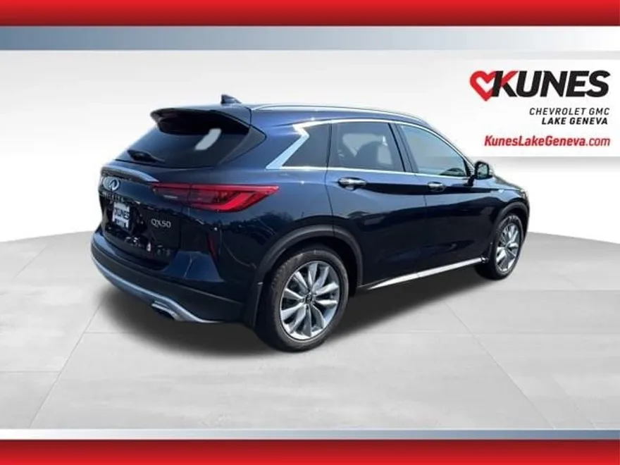 2020 Infiniti QX50 Luxe photo 1