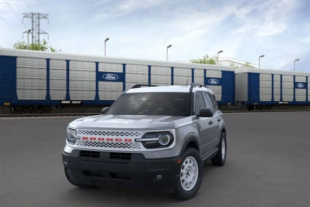 2025 Ford Bronco Sport Heritage photo 1