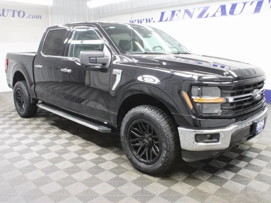 2024 Ford F-150 XLT photo 1