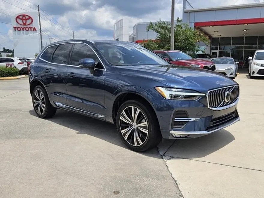 2022 Volvo XC60 Inscription photo 1
