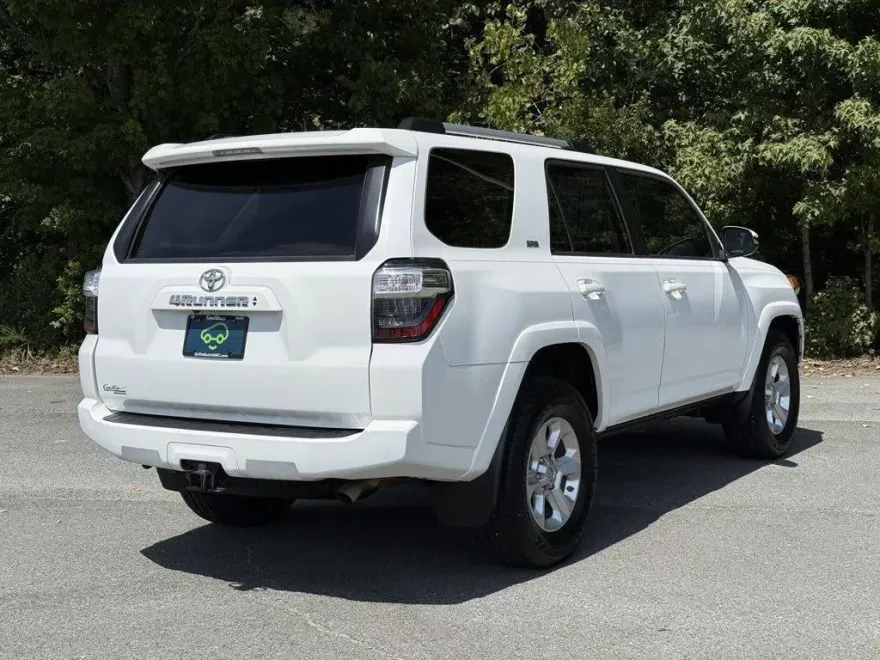 2021 Toyota 4Runner SR5 Premium photo 1