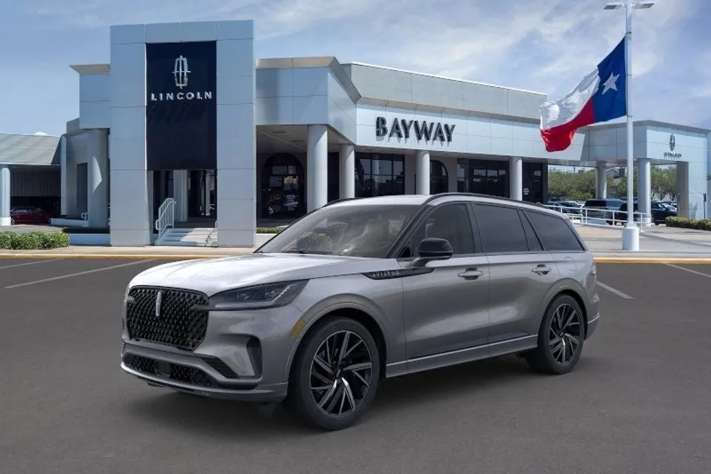 2025 Lincoln Aviator Black Label photo 1