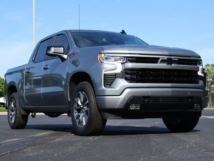 2025 Chevrolet Silverado 1500 RST photo 1
