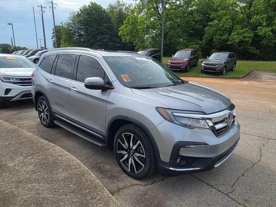 2022 Honda Pilot Touring photo 1