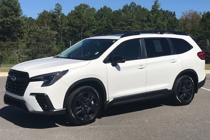 2023 Subaru Ascent Onyx Edition photo 1